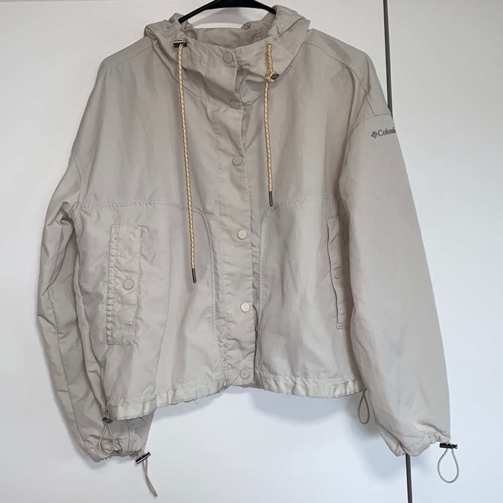 Columbia cropped windbreaker